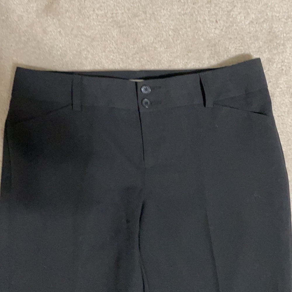 Women’s black dress pants NWOT - Picture 2 of 4